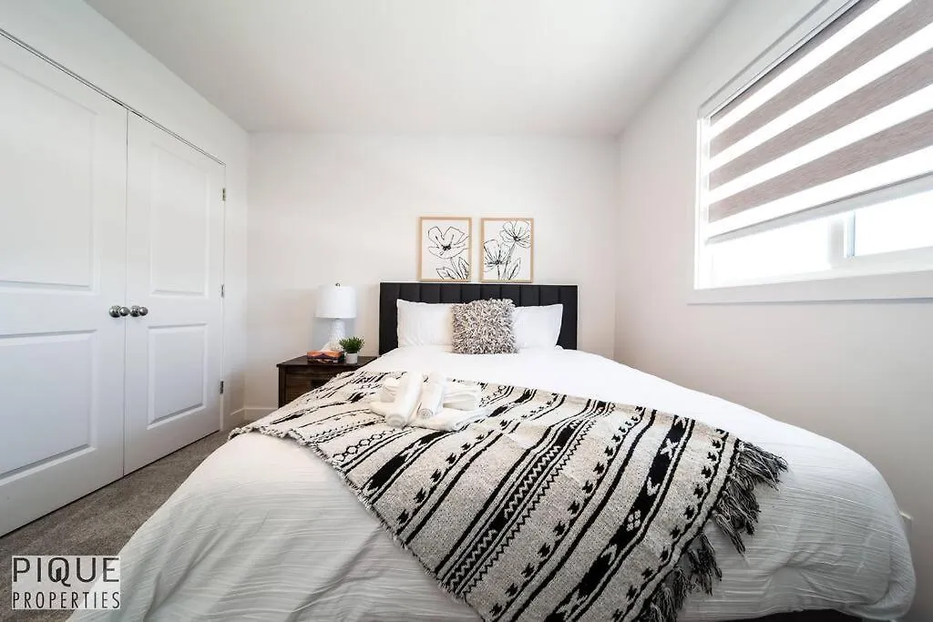 *New*Chic Modern Home*King Bed*Foosball*Sleeps 8! Edmonton Canada
